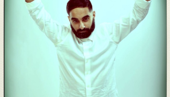 Tez Ilyas: After Eight