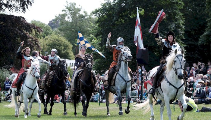 Spectacular Jousting (Linlithgow)