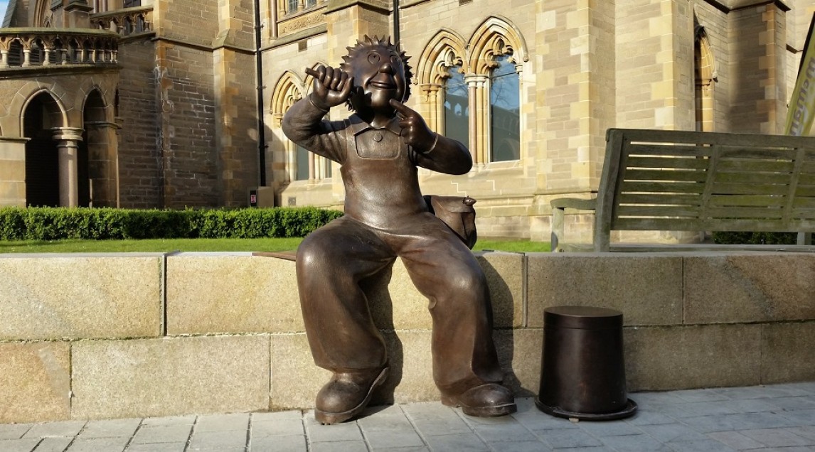 Our Wullie bronze statue in Dundee