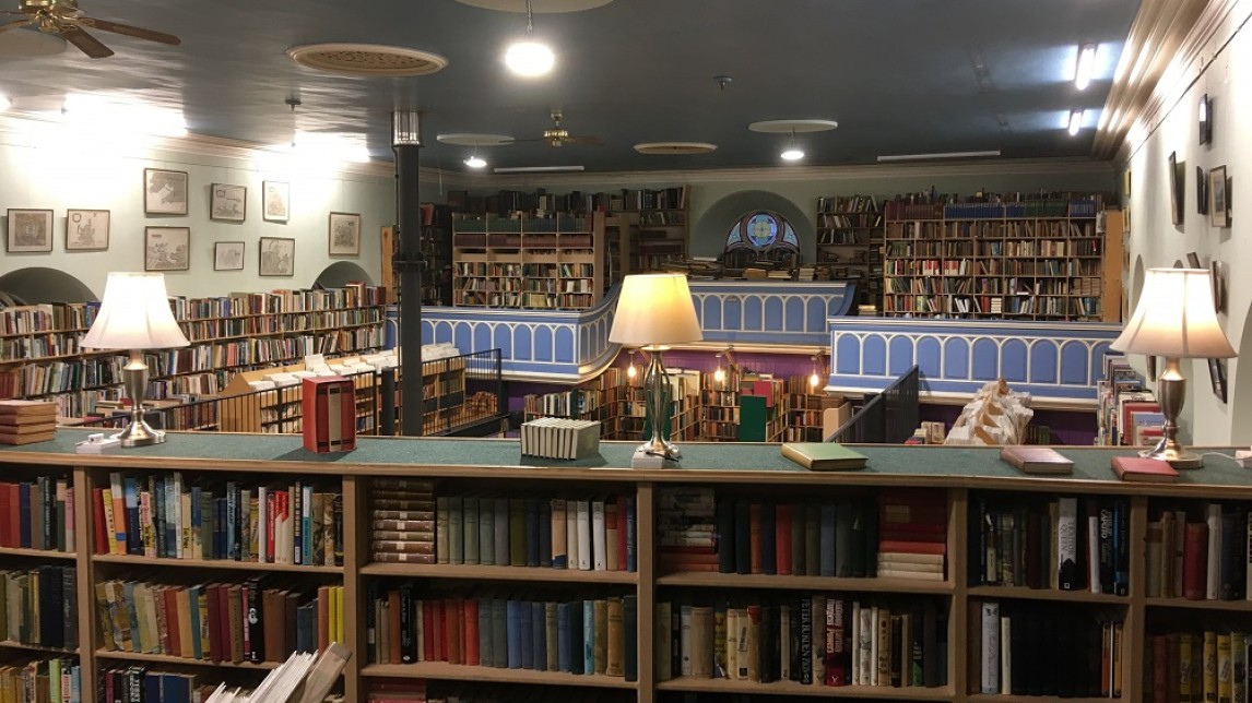 Image of inside Leakey's second hand bookstore